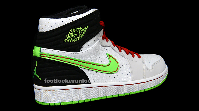 jordan 1 crimson tint gs footlocker