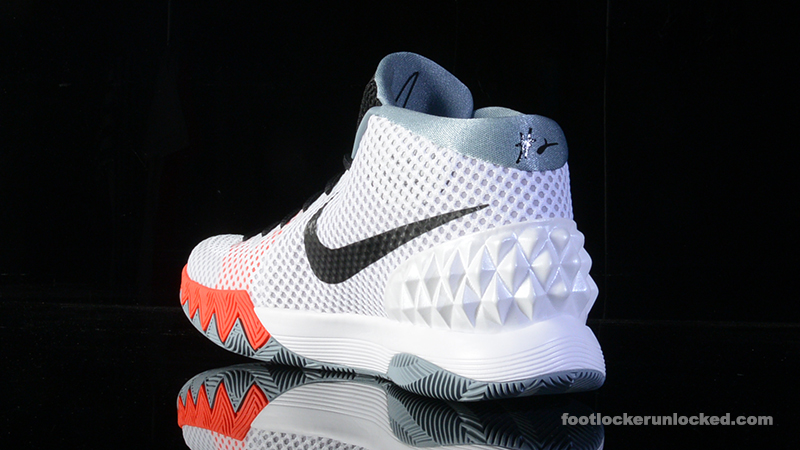 kyrie 5 shoes foot locker