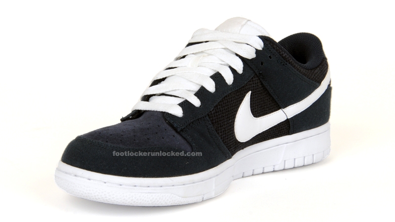 white oatmeal dunk low foot locker