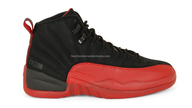 jordan retro 12 footlocker